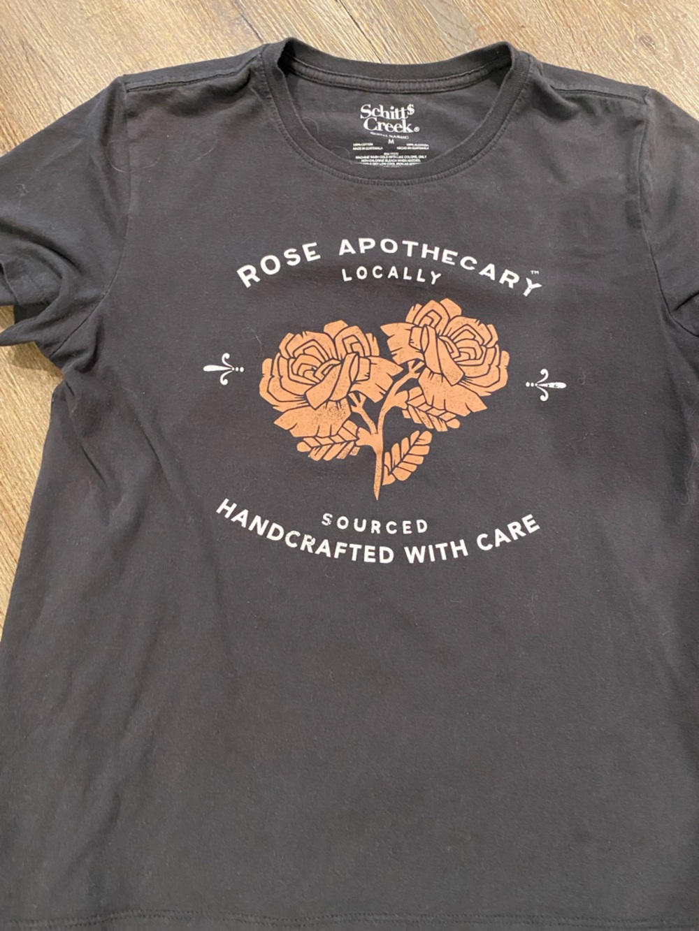 Rose Apothacary schitts Creek t shirt